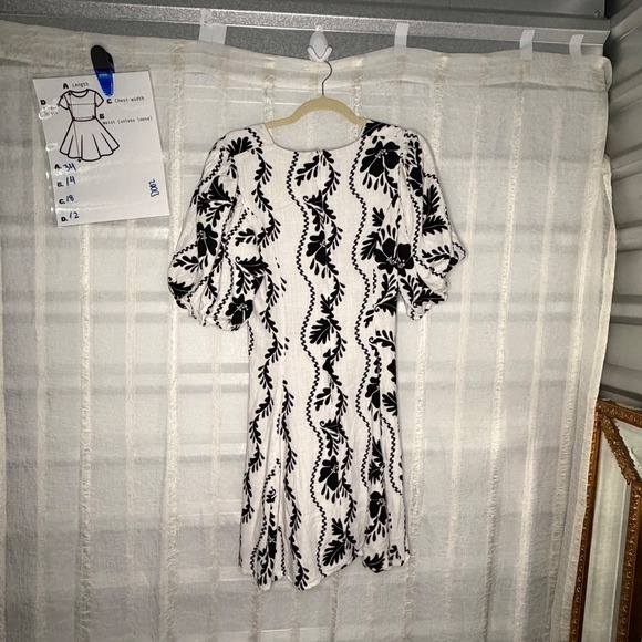 White Closet Elements Mini Dress Women L White Black Linen Blend Puff Sleeve - Picture 8 of 8